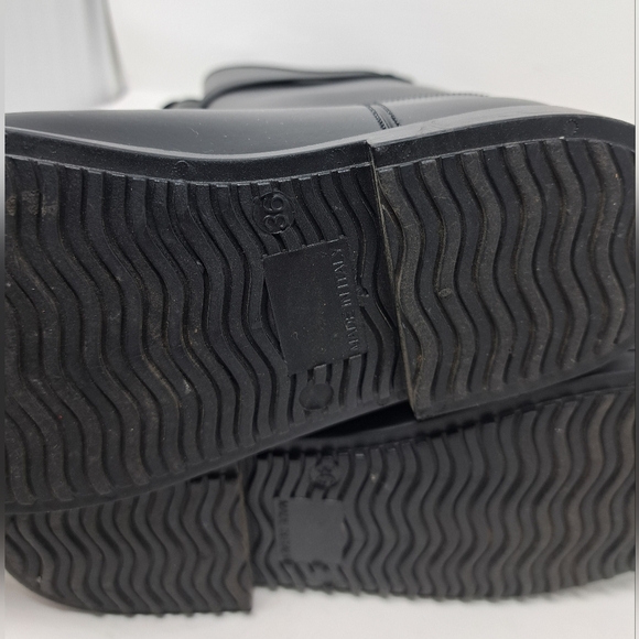 Burberry Women's Rain Boots Knee High Equestrian Black Belt Italy 36 EU 6 US - Picture 4 of 13